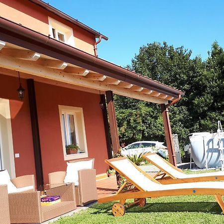 Casa Vacanza Alba Sarzana Exteriér fotografie